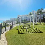 South Paradise Sea View * سان لويس ذي سابينيل